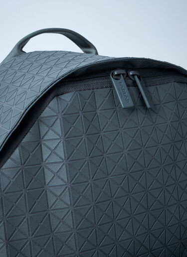 Bao Bao Issey Miyake デイパックバックパック  グレー bao0161003