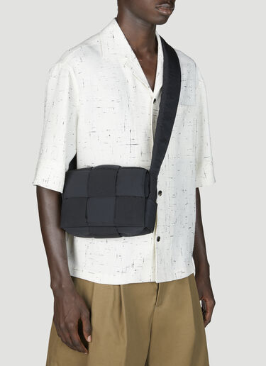 ミニ パデッド カセット クロスボディバッグ Bottega Veneta ミニ パデッド カセット クロスボディバッグ ブラック bov0153031