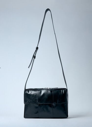 Bottega Veneta Medium Arco Camera Bag Black bov0159024