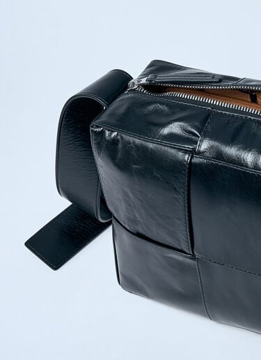 Bottega Veneta Medium Arco Camera Bag Black bov0159024