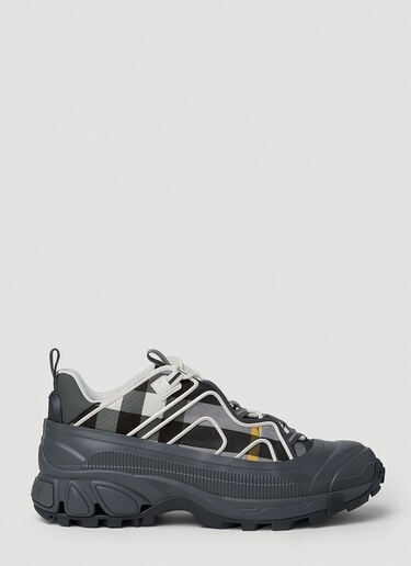 Arthur Vintage Check Sneakers Burberry Arthur Vintage Check Sneakers Grey bur0151058