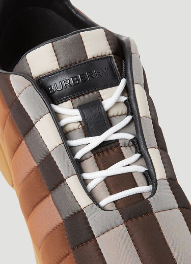 衬垫经典运动鞋 Burberry 衬垫经典运动鞋 棕色 bur0152053