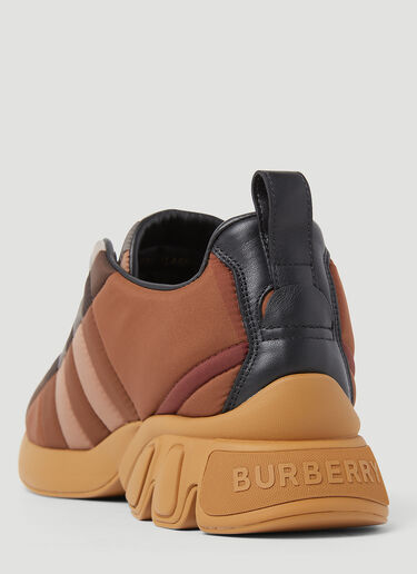 衬垫经典运动鞋 Burberry 衬垫经典运动鞋 棕色 bur0152053