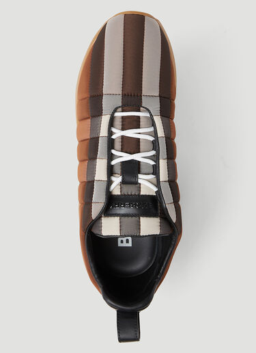 衬垫经典运动鞋 Burberry 衬垫经典运动鞋 棕色 bur0152053