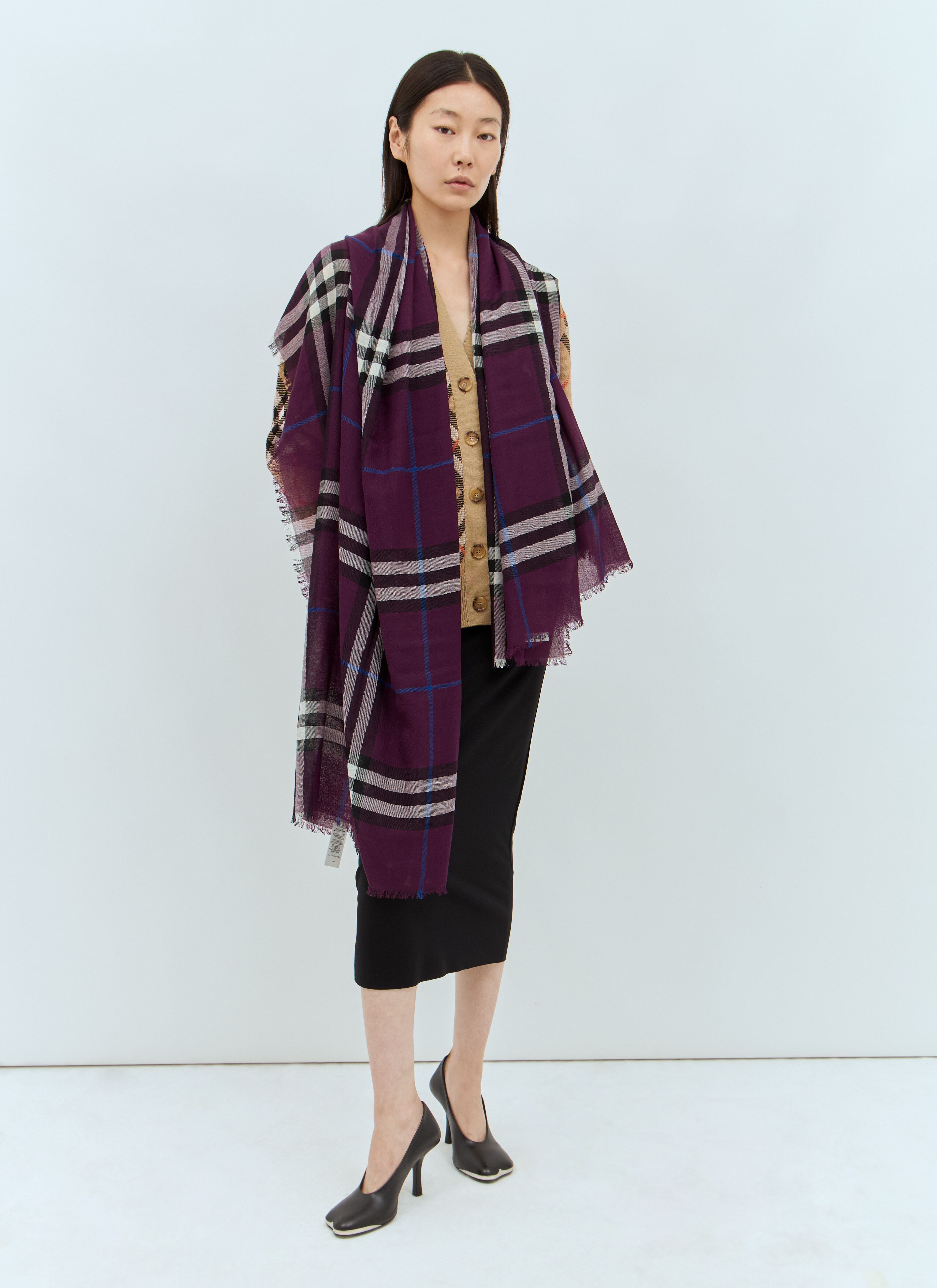 Burberry Women's' Giant Check Wool Scarf in Purple | LN-CC®