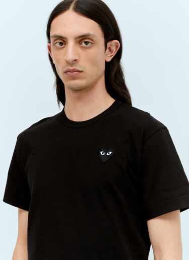 徽标贴饰 T 恤 Comme Des Garçons PLAY 徽标贴饰 T 恤 黑色 cpl0356003