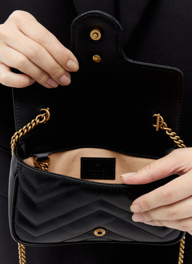 GG Marmont Super Mini Shoulder Bag Gucci GG Marmont Super Mini Shoulder Bag Black guc0243125