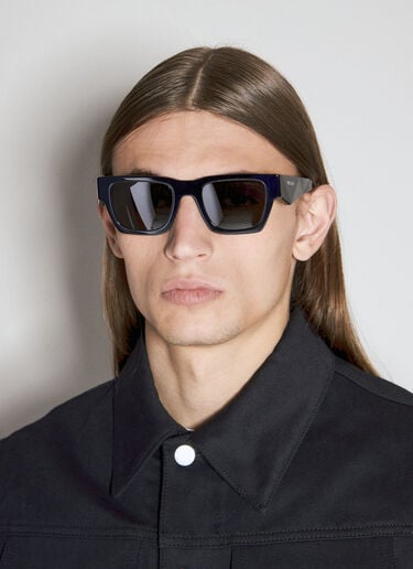 Square Frame Sunglasses Prada Square Frame Sunglasses Black lpr0155003