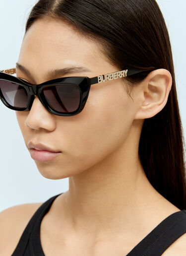 Burberry 猫眼形徽标太阳镜 黑色 lxb0255005