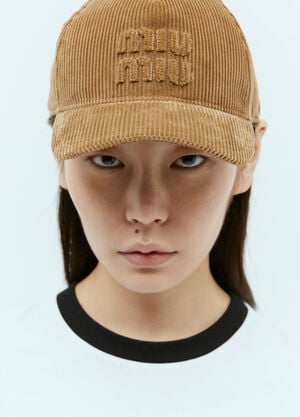 Miu Miu 压纹徽标天鹅绒棒球帽 白色 miu0255024