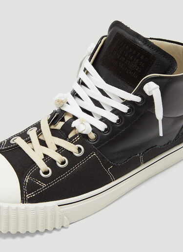 Evolution Mid-Top Sneakers Maison Margiela Evolution Mid-Top Sneakers Black mla0143030
