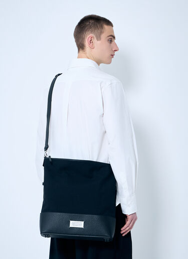 5AC ミディアム ホーボー クロスボディバッグ Maison Margiela 5AC ミディアム ホーボー クロスボディバッグ ブラック mla0159015