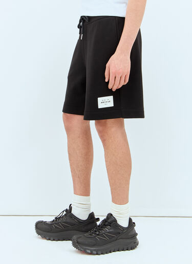 로고 패치 플리스 쇼츠 Moncler 로고 패치 플리스 쇼츠 블랙 mon0157036