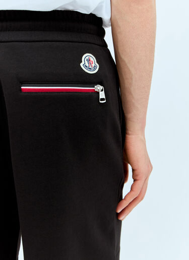 로고 패치 플리스 쇼츠 Moncler 로고 패치 플리스 쇼츠 블랙 mon0157036