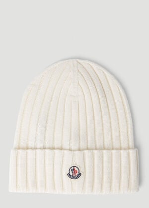 Moncler Logo Patch Beanie Hat White mon0251014