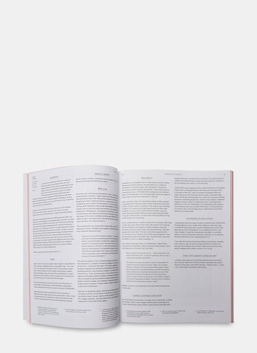 Convolution #4 Books Convolution #4 Black mot0505007