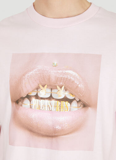 x Playboy キャロル Tシャツ Pleasures x Playboy キャロル Tシャツ ピンク pls0150044