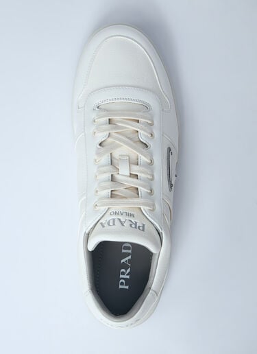 Prada 가죽 로우탑 스니커즈 화이트 pra0160015