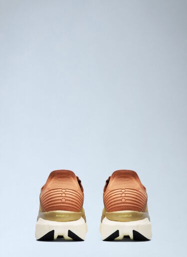 Saucony SILO Endorphin Elite 2 Sneakers Gold sac0162009