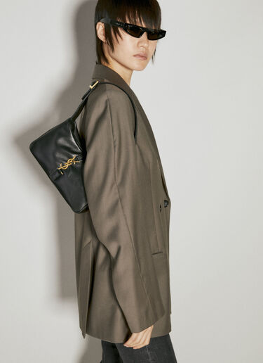 Le 5 Ã 7 蓬松单肩包 Saint Laurent Le 5 Ã 7 蓬松单肩包 黑色 sla0254093