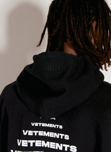 VETEMENTS Pyramid Logo Hooded Sweatshirt Black vet0156007