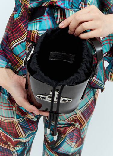 Daisy 小号水桶包 Vivienne Westwood Daisy 小号水桶包 黑色 vvw0257009