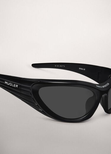 Spiral 02 M01 Sunglasses Mugler x Gentle Monster Spiral 02 M01 Sunglasses Black gmm0358002