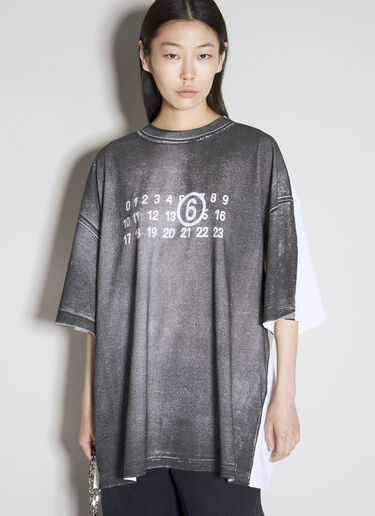 Logo Print T-Shirt MM6 Maison Margiela Logo Print T-Shirt Grey mmm0354001