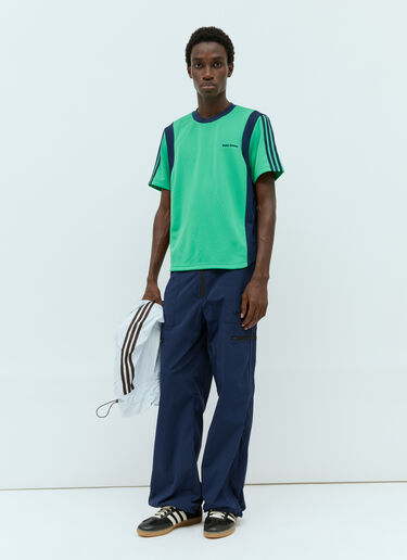 徽标贴花足球 T 恤 adidas by Wales Bonner 徽标贴花足球 T 恤 绿色 awb0354010
