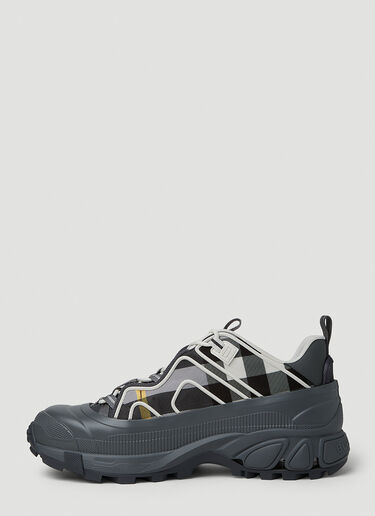 Arthur 复古格纹运动鞋 Burberry Arthur 复古格纹运动鞋 灰色 bur0151058