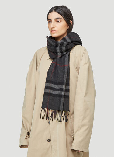 Giant Icon Cashmere Scarf Burberry Giant Icon Cashmere Scarf Grey bur0243064