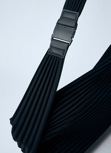 Overlap Shoulder Bag Homme Plissé Issey Miyake Overlap Shoulder Bag Black hmp0160018