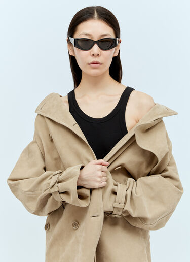 Logo Plaque Cat Eye Sunglasses Miu Miu Logo Plaque Cat Eye Sunglasses Black lmu0253005