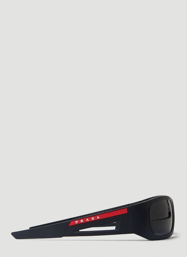 Linea Rossa PS 02YS 太阳镜 Prada Linea Rossa Linea Rossa PS 02YS 太阳镜 黑色 lpl0351006