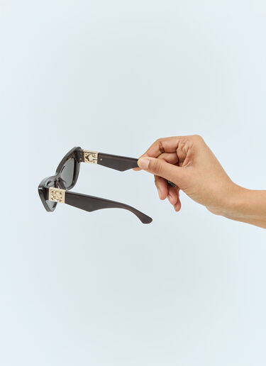 Burberry Cat Eye Sunglasses Black lxb0257003