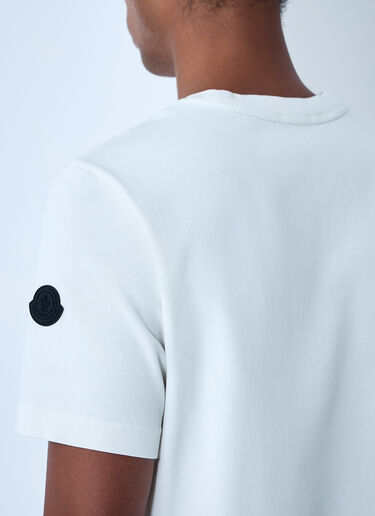 Moncler Logo Motif T-Shirt White mon0161015