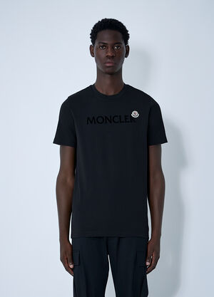 Moncler Logo Motif T-Shirt Black mon0161030