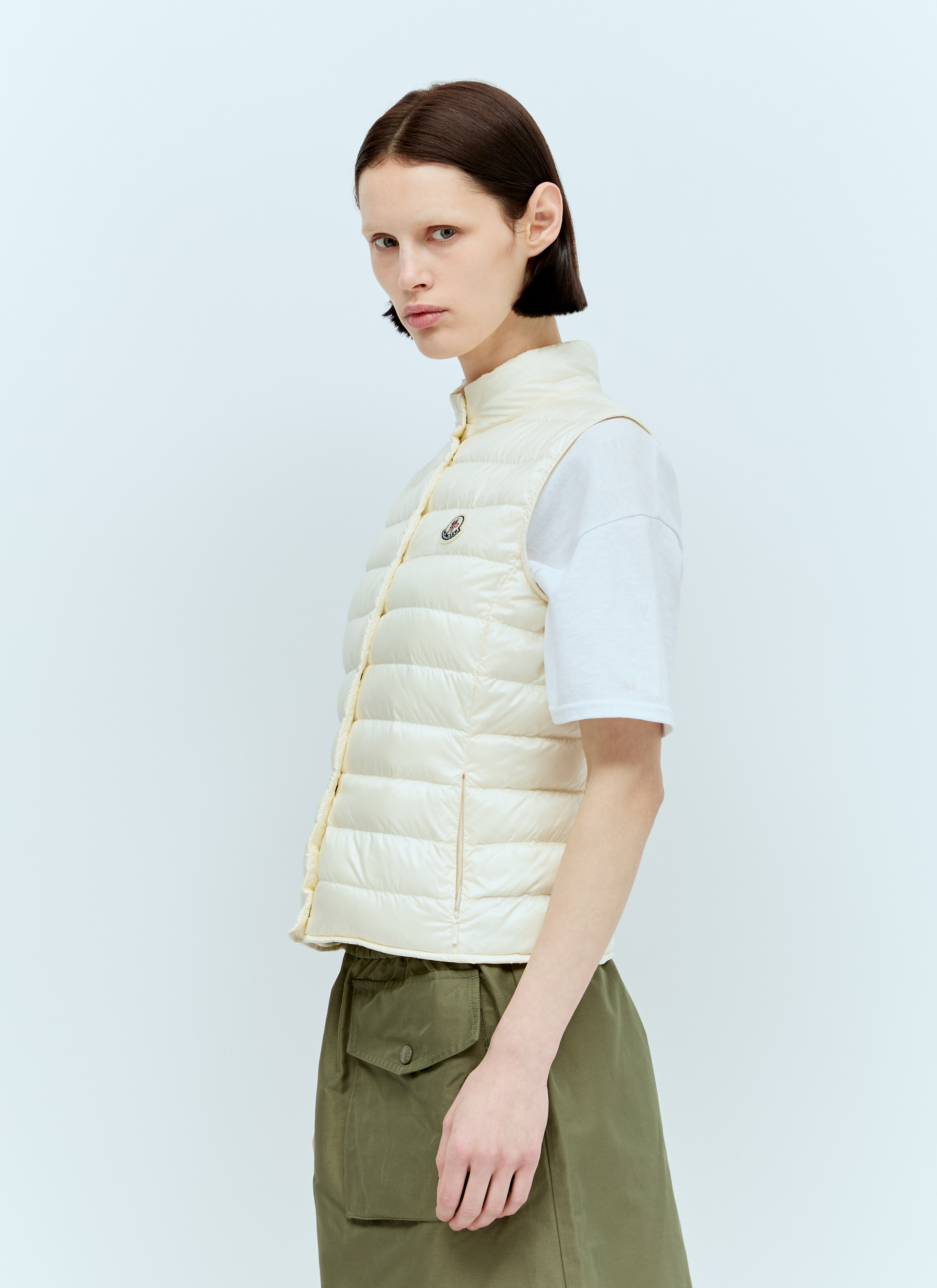 史上一番安い Moncler LN-CC® 羽绒马甲在白色| 女士Liane ジャケット・アウター