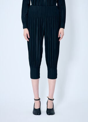 Pleats Please Issey Miyake Cropped Pleated Pants Black plp0259026