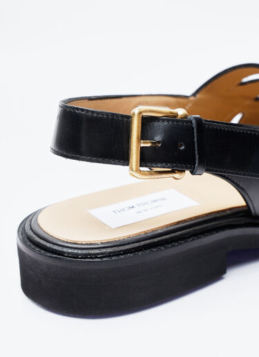 컷아웃 슬링백 로퍼 샌들 Thom Browne 컷아웃 슬링백 로퍼 샌들 블랙 thb0156009