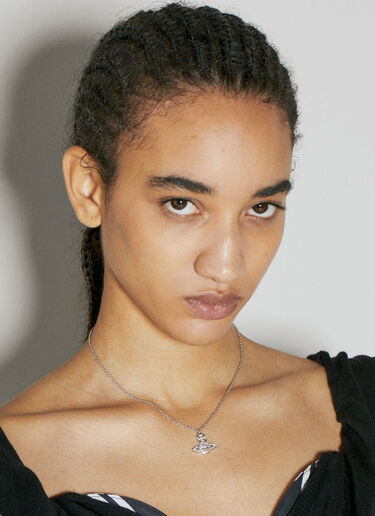 Carmela Bas Relief Pendant Necklace Vivienne Westwood Carmela Bas Relief Pendant Necklace Silver vvw0254049