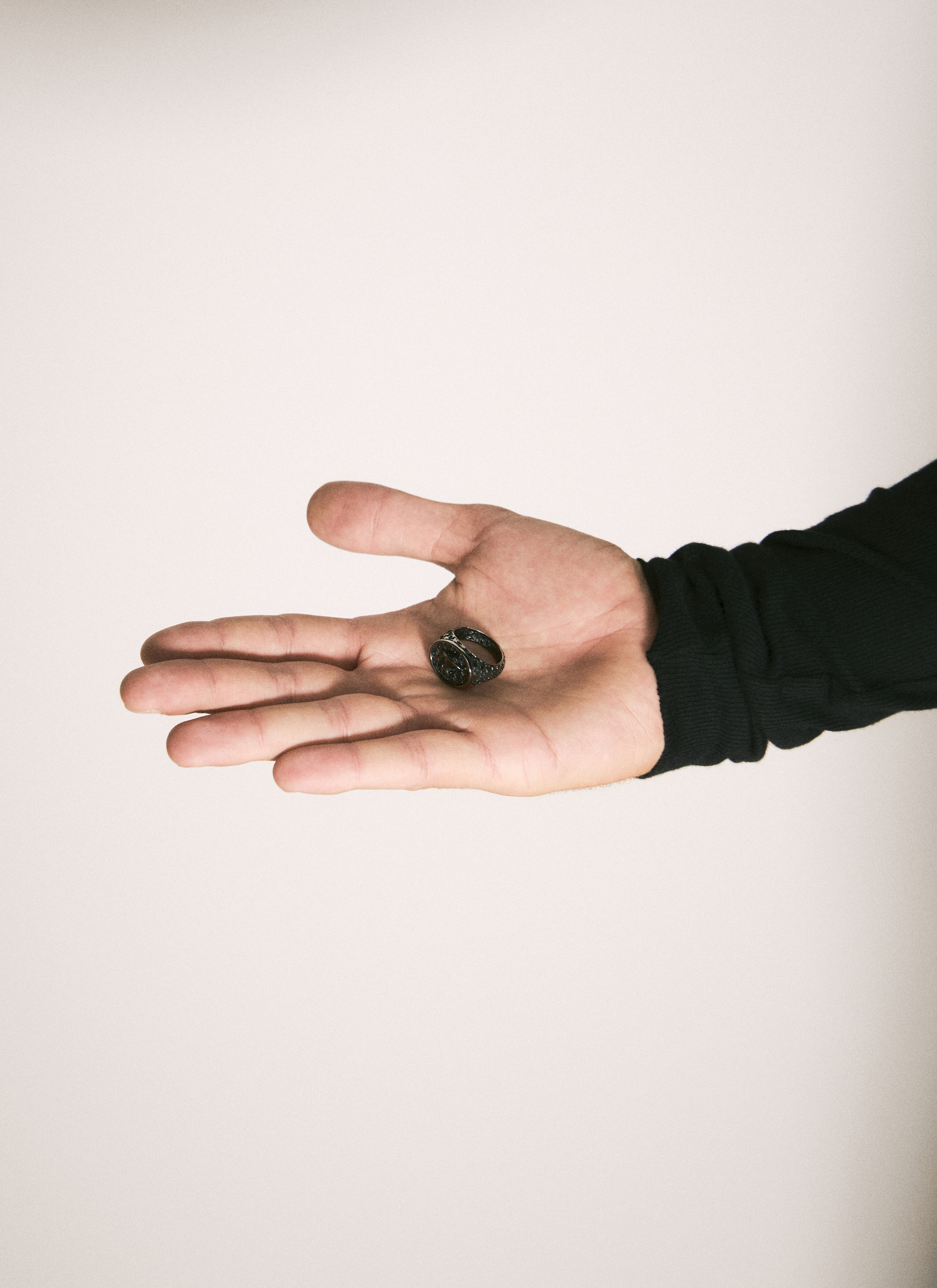 Vivienne Westwood Orlando Ring en Silver pour homme | LN-CC®