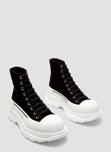 Tread Slick Suede Boots Alexander McQueen Tread Slick Suede Boots Black amq0243104