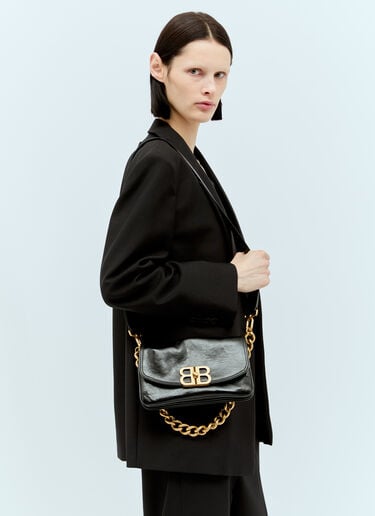BB 소프트 스몰 플랩 숄더백 Balenciaga BB 소프트 스몰 플랩 숄더백 블랙 bal0256026