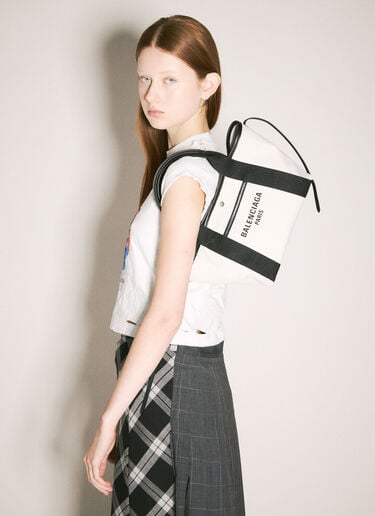 Balenciaga Biarritz 小号托特包 乳白色 bal0258022