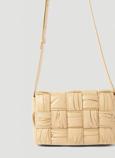 Bottega Veneta Cassette 褶裥单肩包 米色 bov0251018
