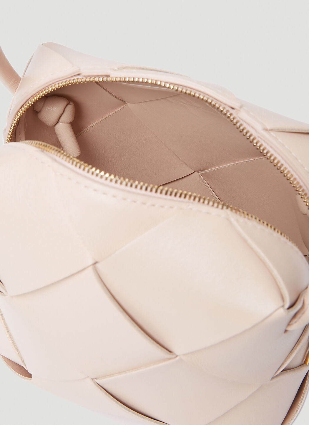 関税負担なし☆BOTTEGA VENETA ミニ カセット カメラバッグ