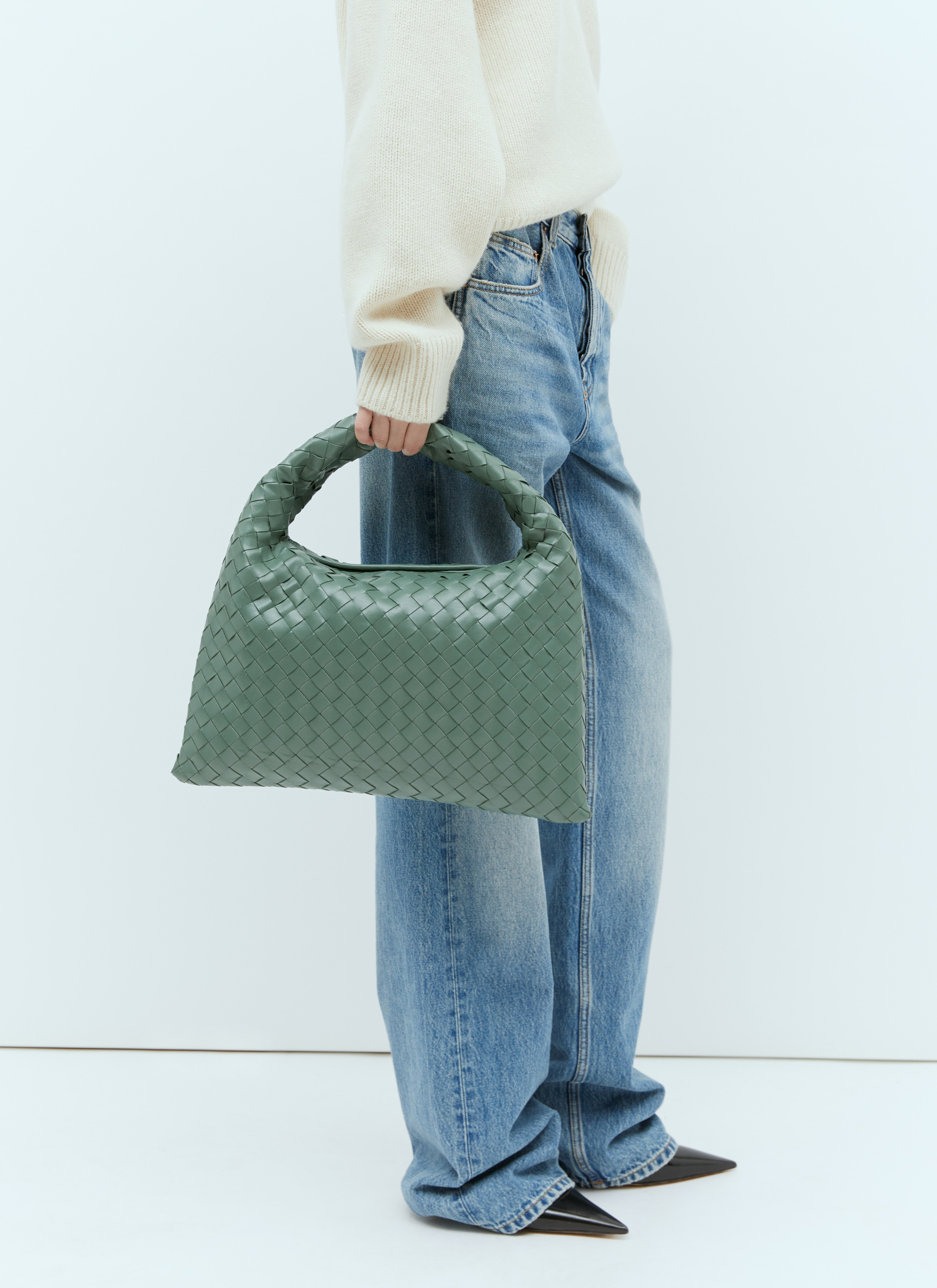【関税込み】Bottega Veneta カーキ ミニ Hop バッグ Bottega Veneta Women's' Small Hop Shoulder Bag in Green | LN-CC®