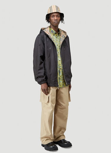Stretton 双面连帽格纹夹克 Burberry Stretton 双面连帽格纹夹克 米色 bur0140004