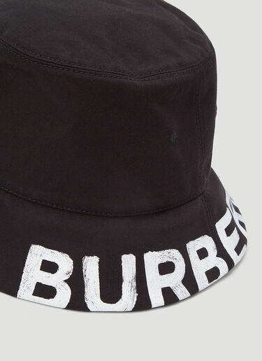 Reversible Logo-Print Bucket Hat Burberry Reversible Logo-Print Bucket Hat Black bur0243025